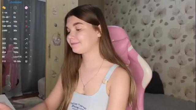 Image 12 of _cute_ice Stream on Chaturbate on 22 days ago