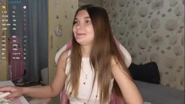 Image 7 of _cute_ice Stream on Chaturbate on 15 days ago