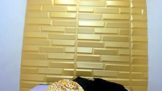 Image 2 of _danna_ortiz Stream on Chaturbate on 20 months ago
