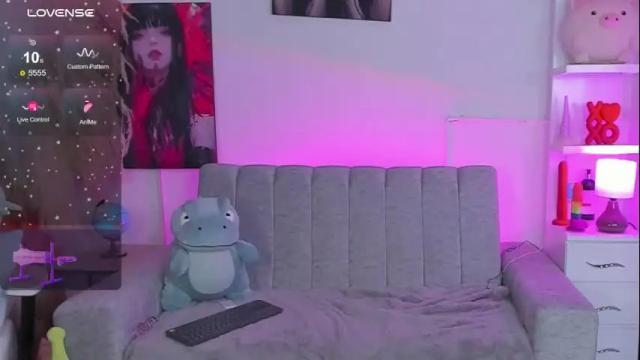 Image 12 of _dayana_miler Stream on Chaturbate on 1 month ago