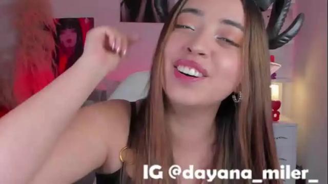 Image 3 of _dayana_miler Stream on Chaturbate on 1 month ago