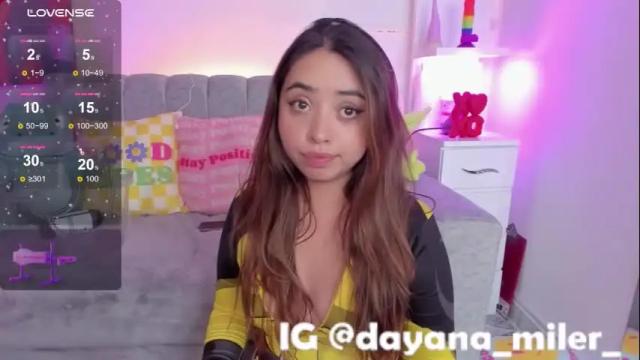Image 2 of _dayana_miler Stream on Chaturbate on 1 month ago
