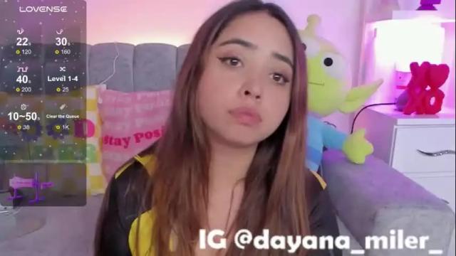 Image 6 of _dayana_miler Stream on Chaturbate on 1 month ago