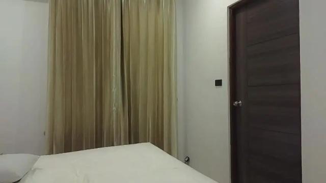 Image 2 of _demi_dee_ Stream on Chaturbate on 3 months ago