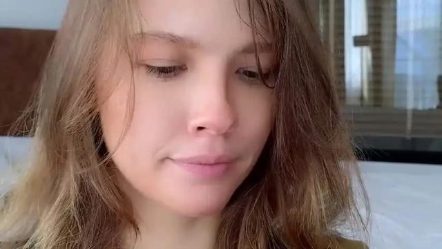 Image 2 of _demi_dee_ Stream on Chaturbate on 2 months ago