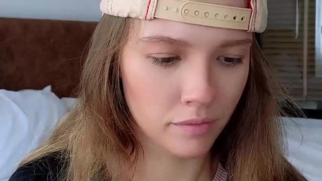 Image 3 of _demi_dee_ Stream on Chaturbate on 2 months ago