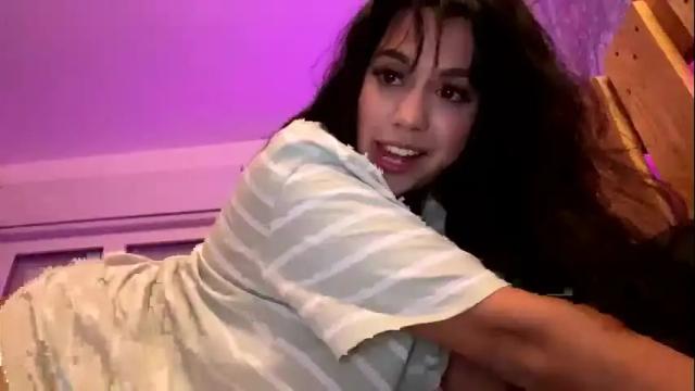 Thumbnail 1, _elena_barra's Stream at Chaturbate, 2 months ago
