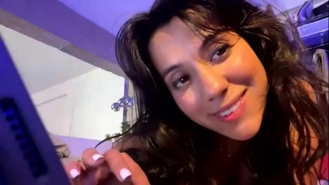 Image 10 of _elena_barra Stream on Chaturbate on 1 month ago
