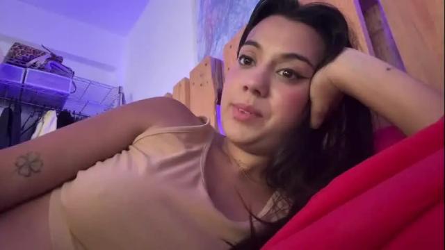 Thumbnail 1, _elena_barra's Stream at Chaturbate, 3 months ago