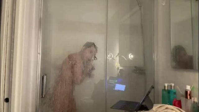 Image 2 of _elena_barra Stream on Chaturbate on 2 months ago