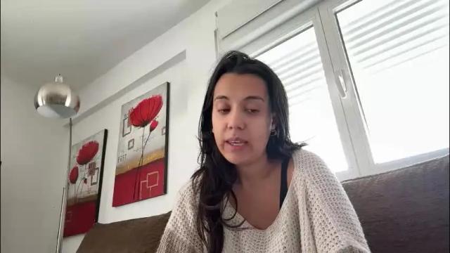 Image 4 of _elena_barra Stream on Chaturbate on 3 days ago