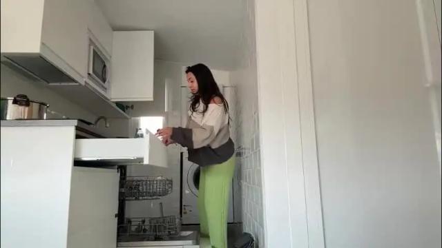 Image 8 of _elena_barra Stream on Chaturbate on 3 days ago