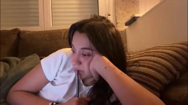 Thumbnail 3, _elena_barra's Stream at Chaturbate, 2 months ago