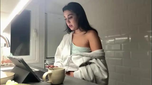 Thumbnail 2, _elena_barra's Stream at Chaturbate, 15 days ago