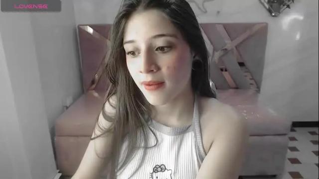 Image 7 of _emily_v Stream on Chaturbate on 1 month ago