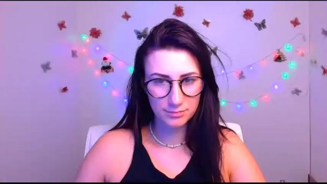 Image 2 of _emma_lay Stream on Chaturbate on 17 months ago