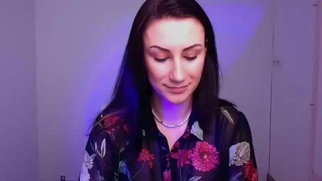 Image 4 of _emma_lay Stream on Chaturbate on 15 months ago