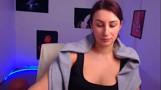 Image 4 of _emma_lay Stream on Chaturbate on 3 months ago