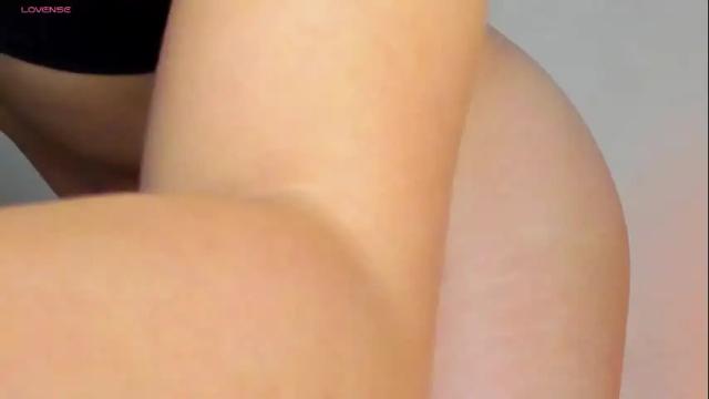 Image 10 of _emma_m Stream on Chaturbate on 2 months ago