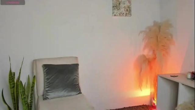 Image 2 of _emma_m Stream on Chaturbate on 2 months ago
