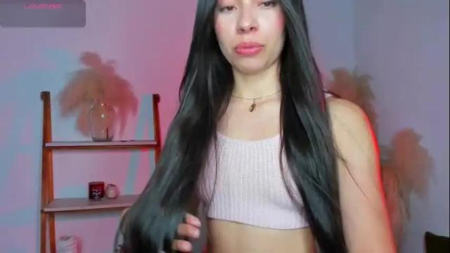 Image 6 of _emma_m Stream on Chaturbate on 19 days ago