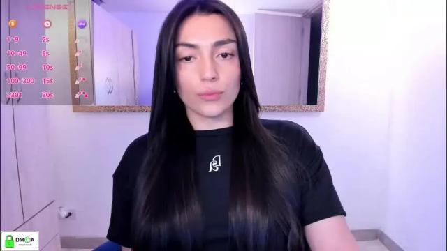 Image 4 of _ericavanderhill_ Stream on Chaturbate on 28 days ago