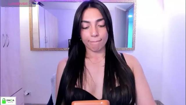 Image 10 of _ericavanderhill_ Stream on Chaturbate on 18 days ago