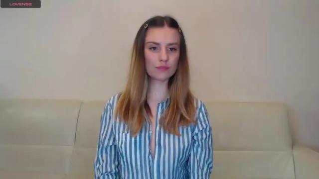 Thumbnail 3, _esmeraldiyaa_'s Stream at Chaturbate, 21 months ago