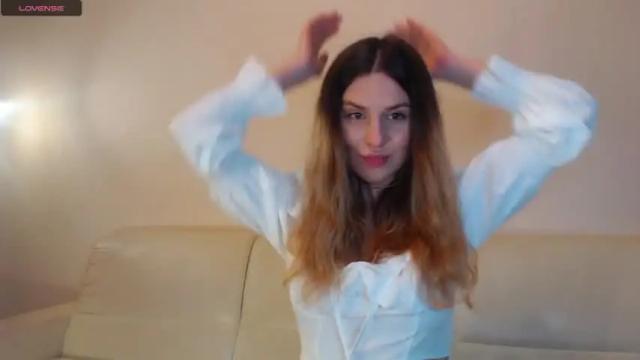 Thumbnail 1, _esmeraldiyaa_'s Stream at Chaturbate, 19 months ago