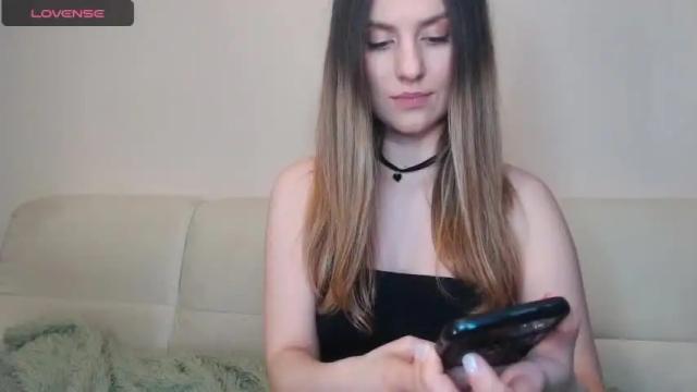 Image 11 of _esmeraldiyaa_ Stream on Chaturbate on 18 months ago