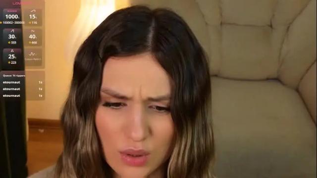 Image 12 of _esmeraldiyaa_ Stream on Chaturbate on 6 months ago