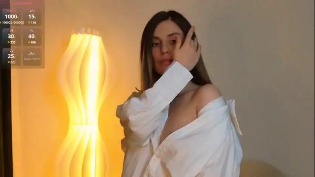Image 11 of _esmeraldiyaa_ Stream on Chaturbate on 6 months ago