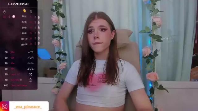 Image 3 of _eva_pleasure_ Stream on Chaturbate on 13 months ago