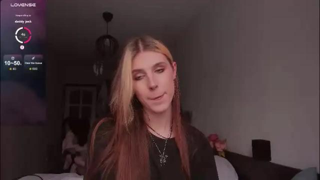 Image 3 of _eva_pleasure_ Stream on Chaturbate on 16 days ago