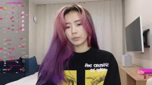 Image 7 of _eve____ Stream on Chaturbate on 12 months ago