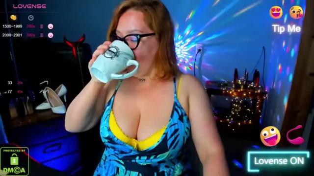 Image 2 of _fantastic_ellie_ Stream on Chaturbate on 12 months ago
