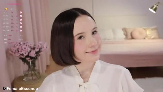 Image 2 of _female_essence_ Stream on Chaturbate on 15 months ago
