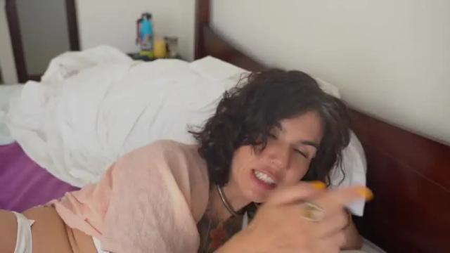 Image 6 of _frankie_rivers Stream on Chaturbate on 14 months ago