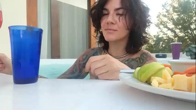 Image 2 of _frankie_rivers Stream on Chaturbate on 13 months ago