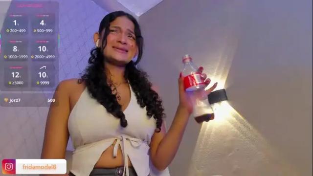 Image 4 of _frida_1 Stream on Chaturbate on 17 days ago