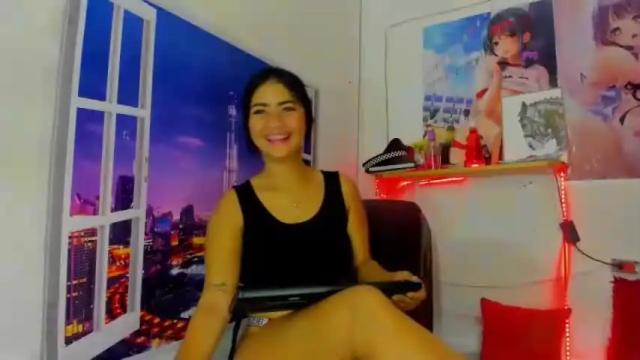 Image 2 of _gianna_18 Stream on Chaturbate on 18 months ago