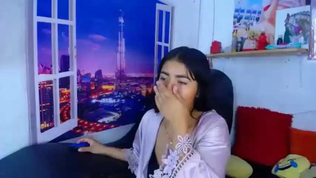 Image 3 of _gianna_18 Stream on Chaturbate on 17 months ago