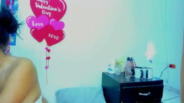 Image 12 of _gianna_18 Stream on Chaturbate on 16 months ago