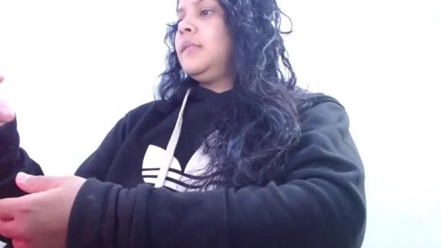 Image 4 of _gianna_love Stream on Chaturbate on 14 months ago