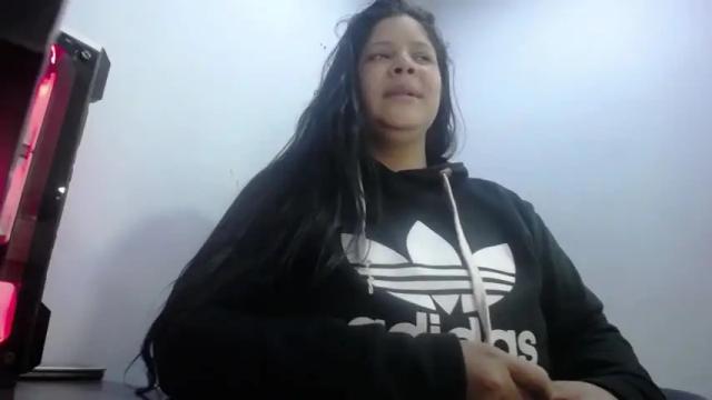 Image 12 of _gianna_love Stream on Chaturbate on 14 months ago