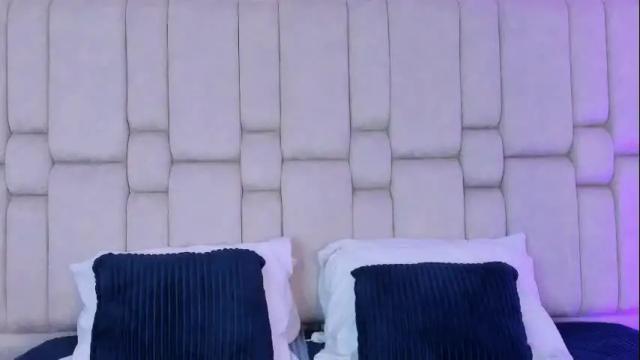 Image 7 of _gingercherry_ Stream on Chaturbate on 1 month ago