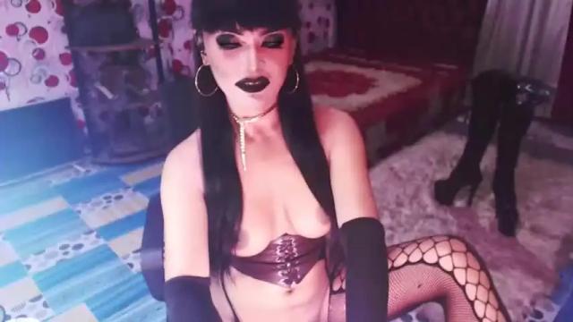 Image 7 of _hailyourqueenx Stream on Chaturbate on 15 months ago