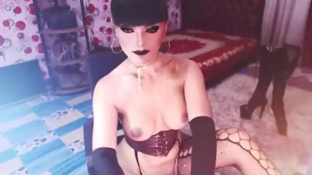 Image 2 of _hailyourqueenx Stream on Chaturbate on 14 months ago