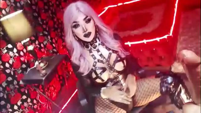 Image 4 of _hailyourqueenx Stream on Chaturbate on 2 months ago