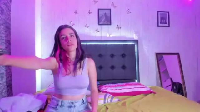 Image 11 of _harmony_18 Stream on Chaturbate on 19 months ago
